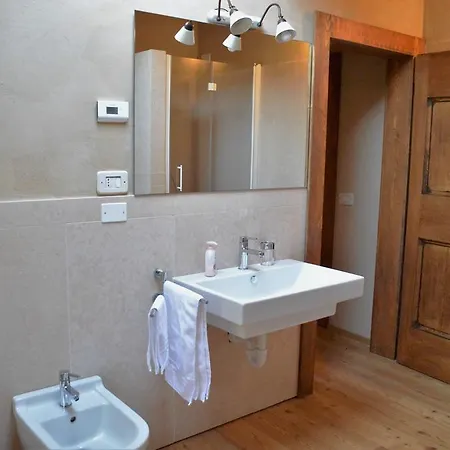 Agriturismo Borgo Valfredda Lantgård