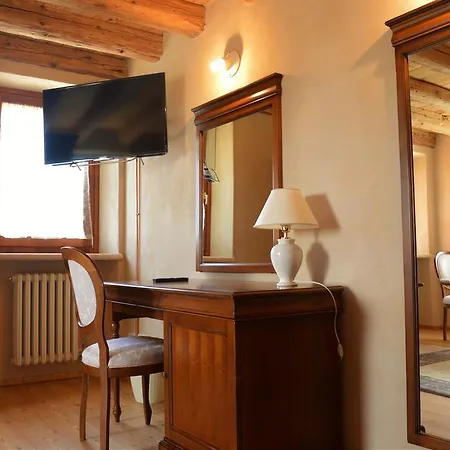 Lantgård Agriturismo Borgo Valfredda *