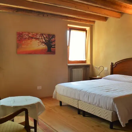Lantgård Agriturismo Borgo Valfredda Mezzane di Sotto